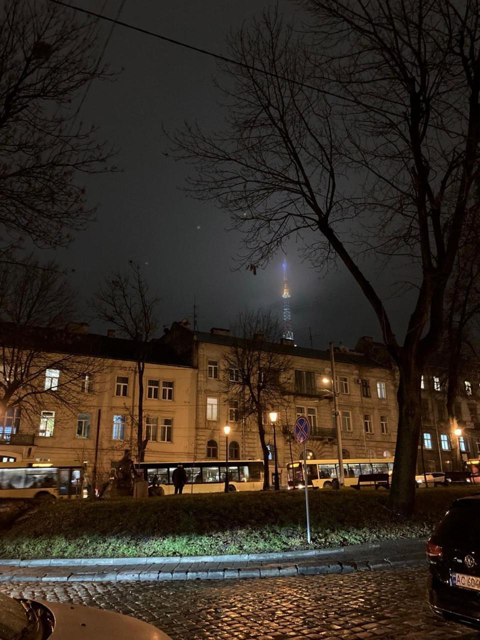 Valentine Apartment Lviv Exteriör bild