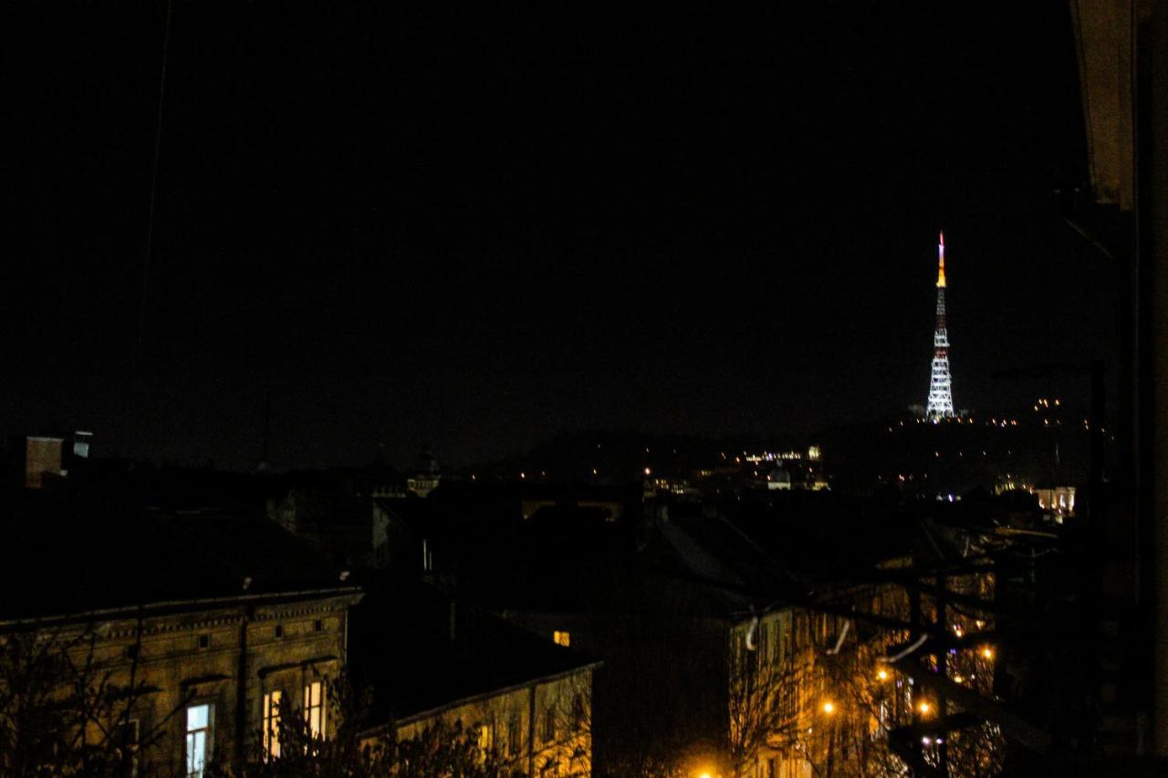 Valentine Apartment Lviv Exteriör bild